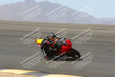 media/Apr-10-2022-SoCal Trackdays (Sun) [[f104b12566]]/Bowl (11am)/